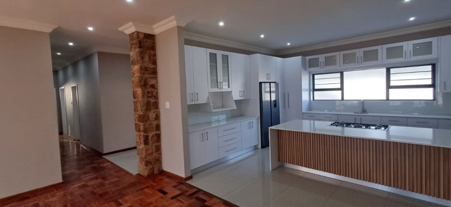 4 Bedroom Property for Sale in Bothasrus Eastern Cape